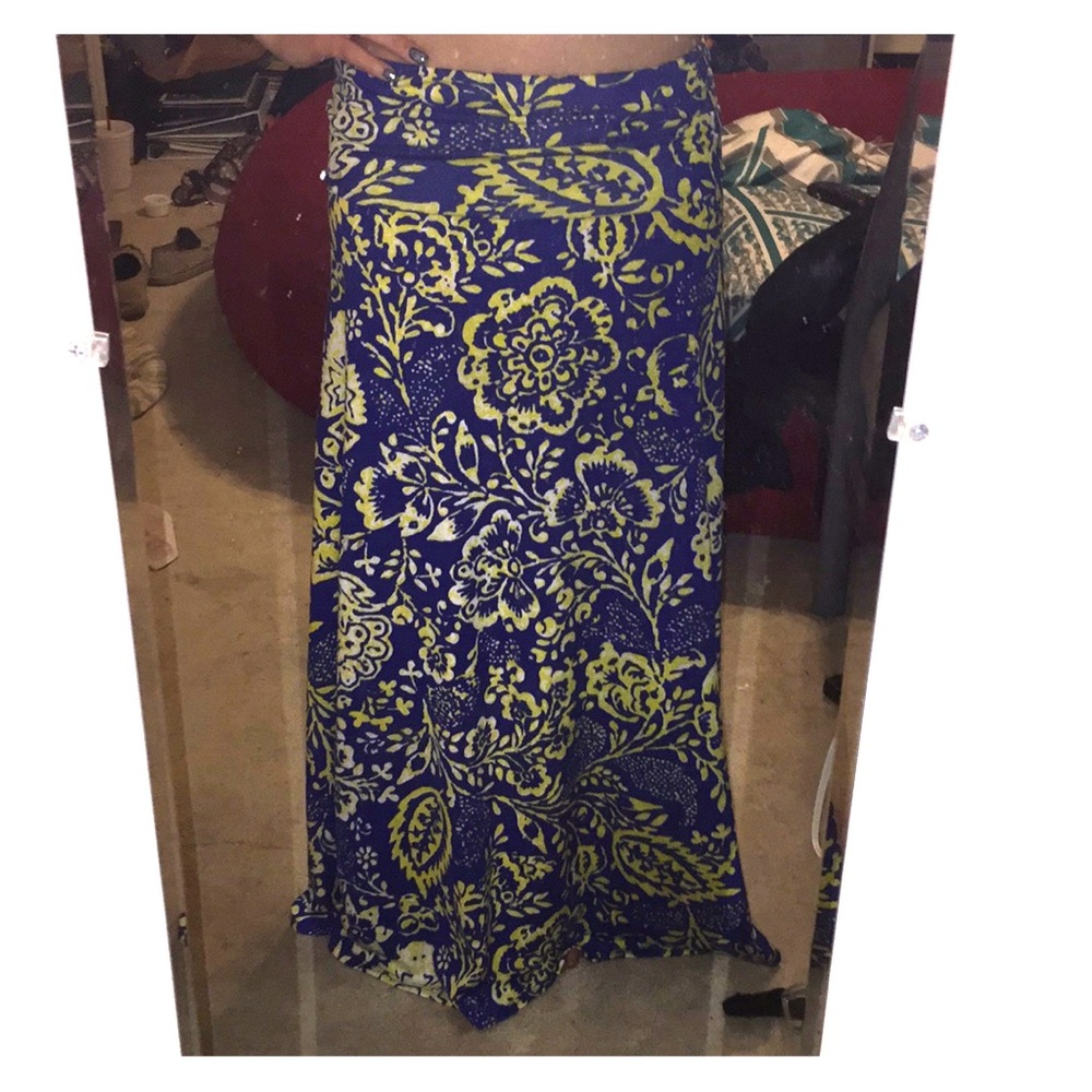 LuLa Roe Maxi Skirt